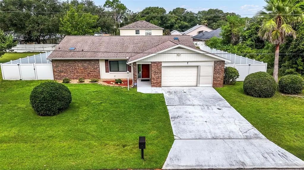 7 Perkins Lane, PALM COAST