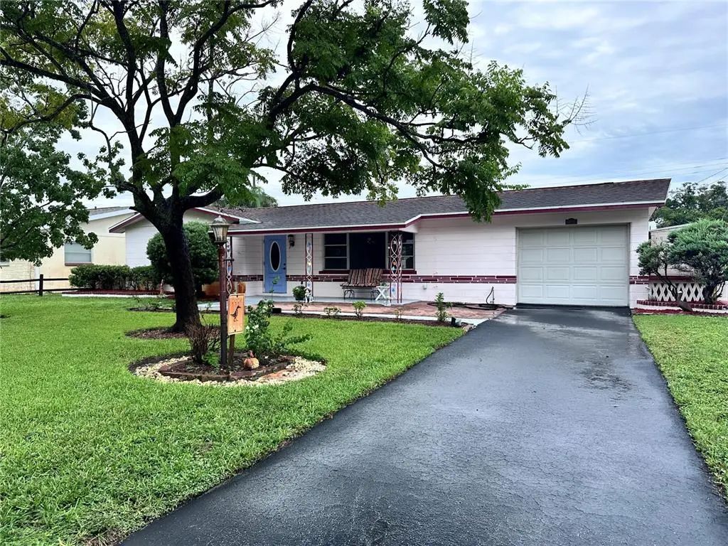 6026 44th Avenue N, KENNETH CITY