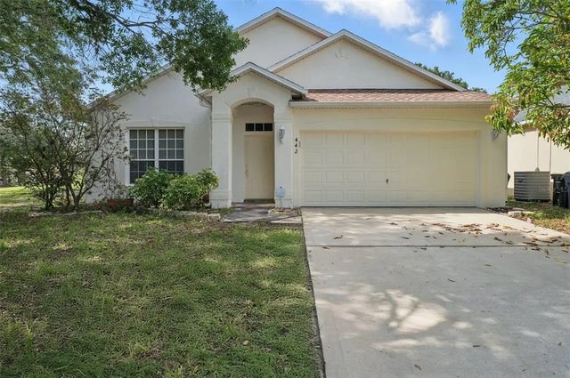 442 Graystone Boulevard, DAVENPORT