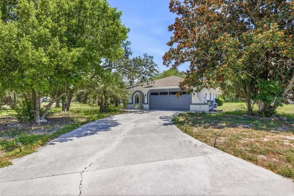 10186 Sleepy Willow Court, SPRING HILL