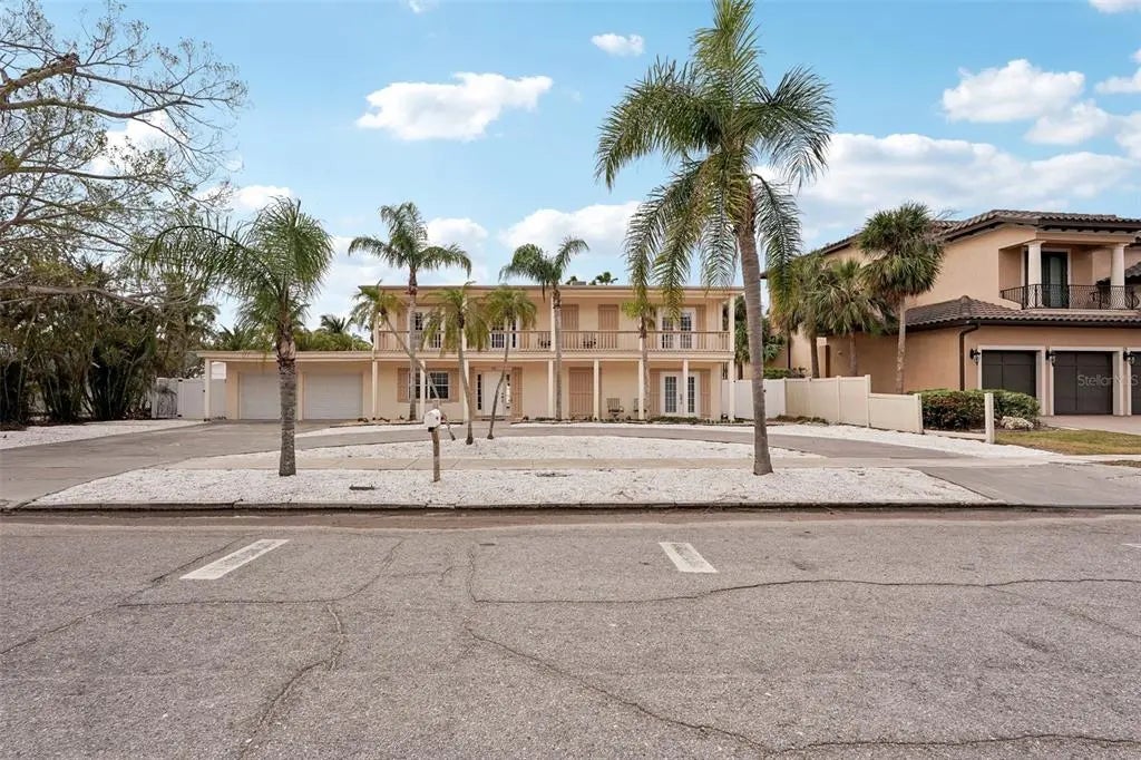 55 N Washington Drive, SARASOTA