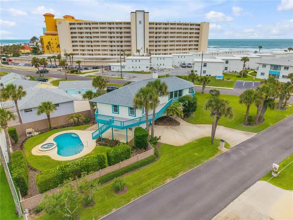 320 Due East Street, NEW SMYRNA BEACH