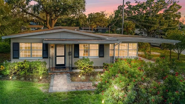 4630 W Bay Villa Avenue, TAMPA
