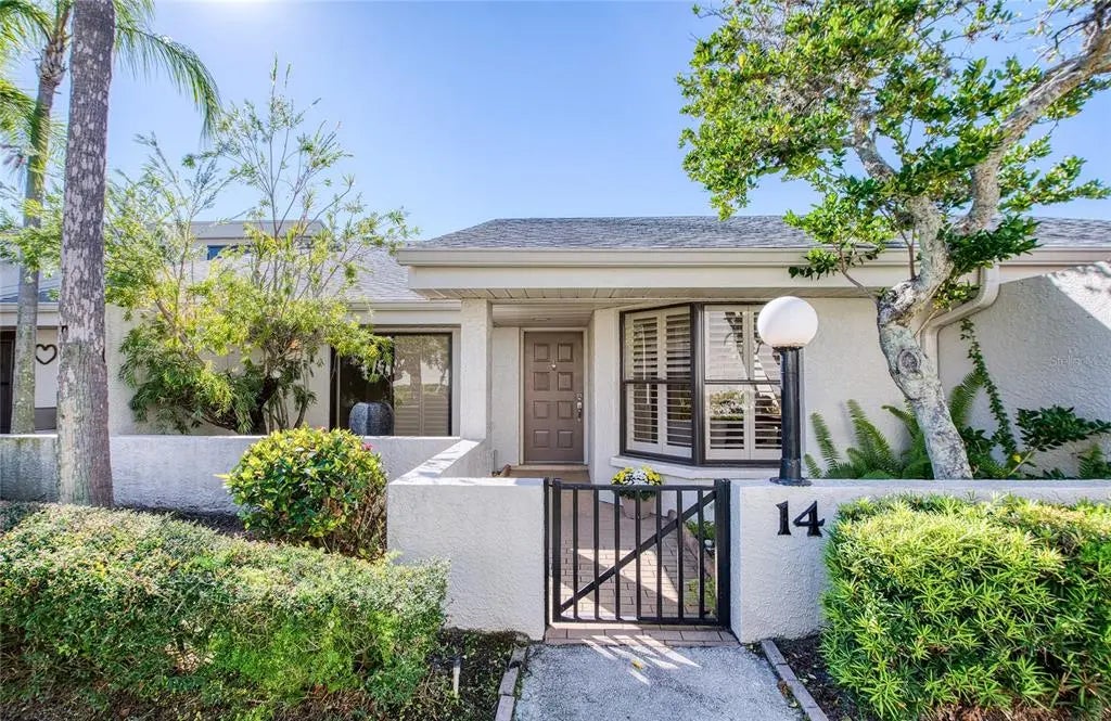 1312 Pasadena Avenue S 14, SOUTH PASADENA