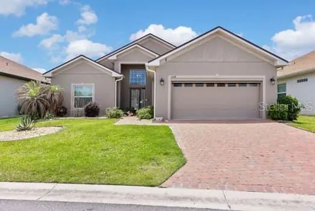 1108 Sawgrass Drive, WINTER HAVEN