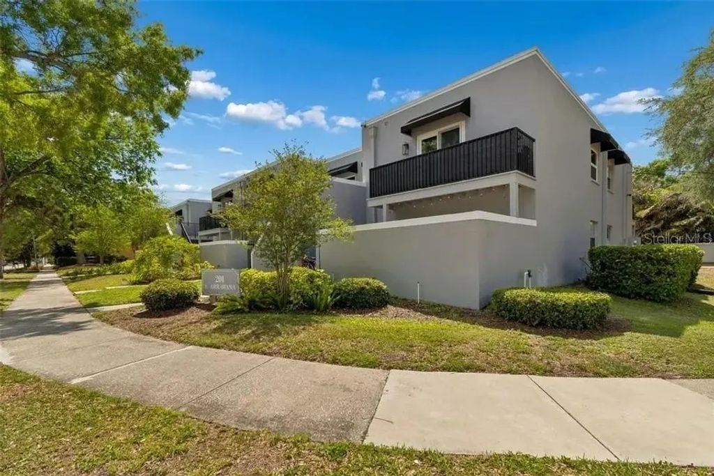 201 S Arrawana Avenue L, TAMPA