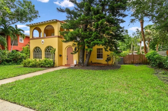 2227 Brevard Road Ne, ST PETERSBURG