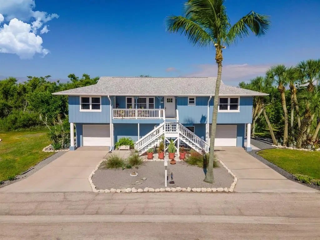 691 Gulf Bay Road, LONGBOAT KEY
