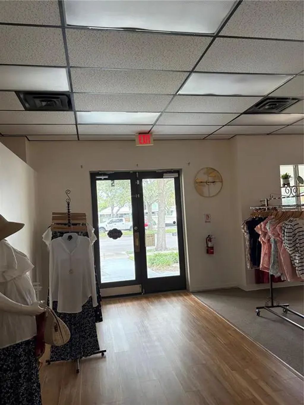 301 W Bay Drive 5, LARGO
