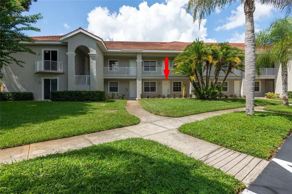 6801 Dali Avenue 104, LAND O LAKES