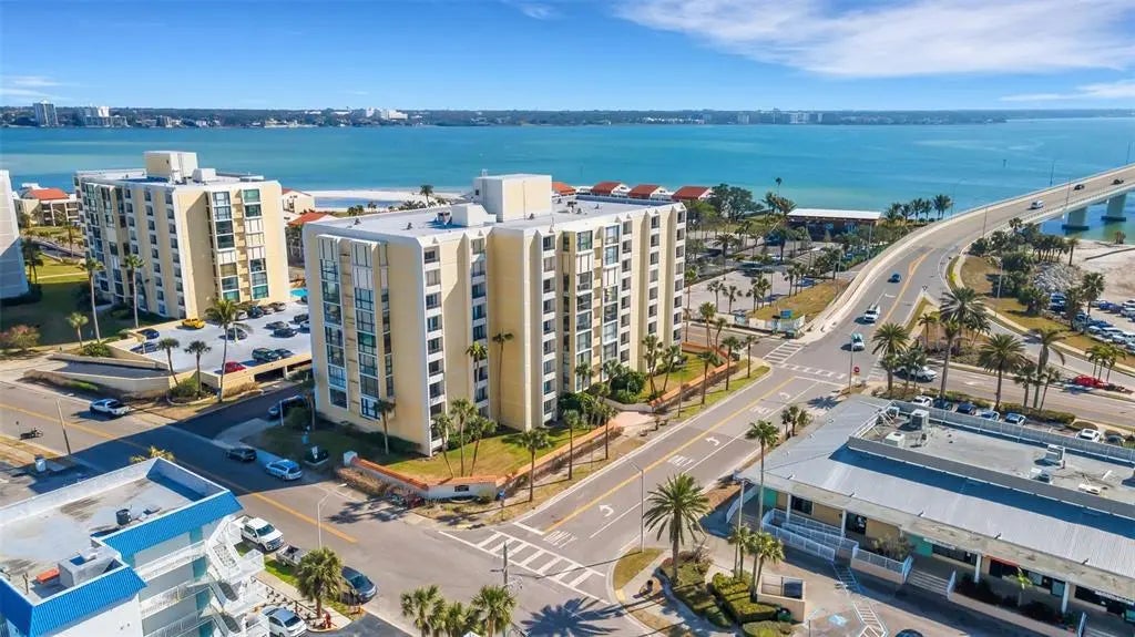 800 S Gulfview Boulevard 607, CLEARWATER BEACH
