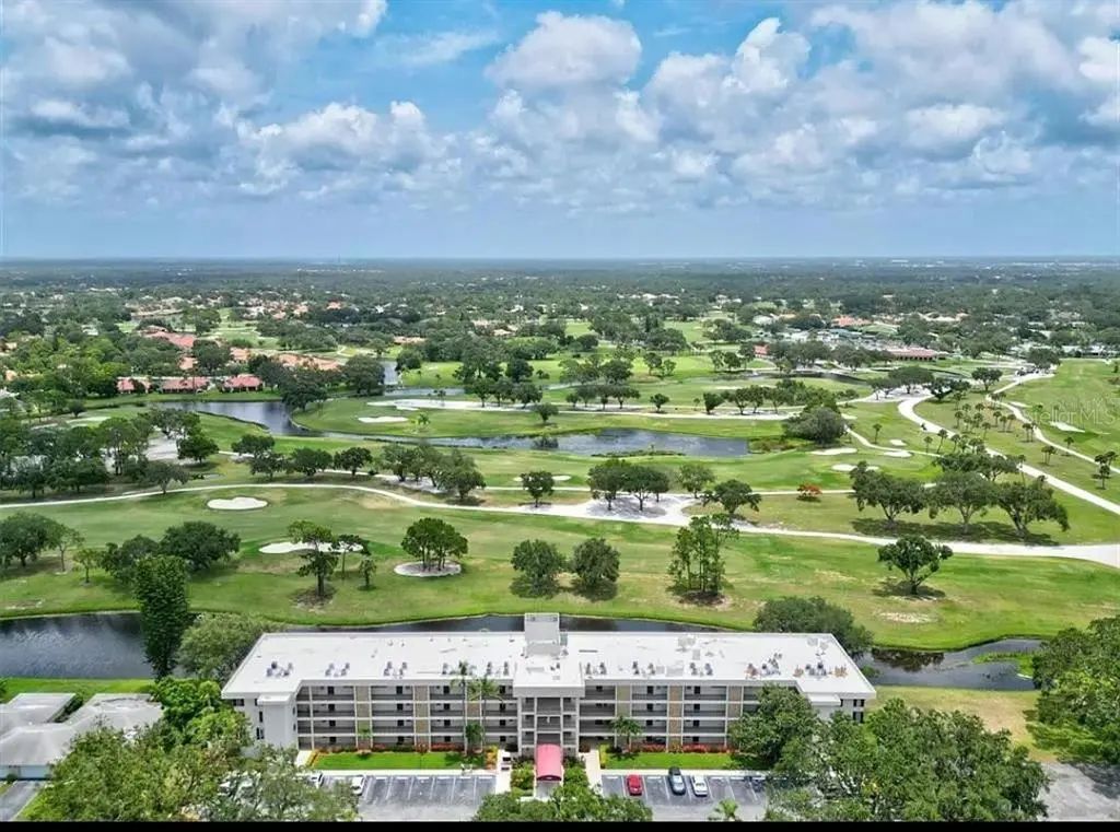 7461 W Country Club Drive N 108, SARASOTA