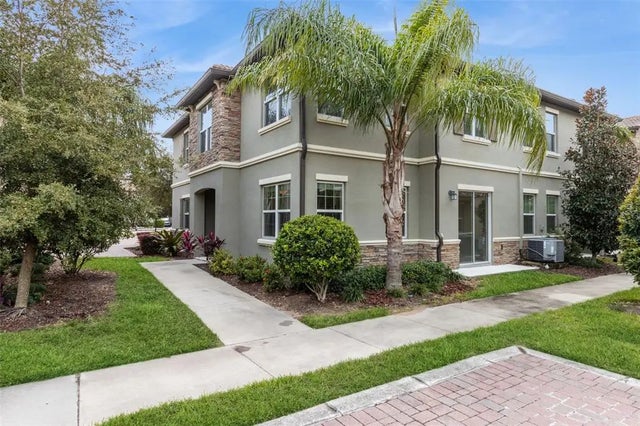 8509 Player Point Drive, DAVENPORT