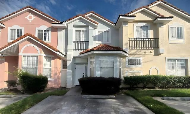 1213 S Beach Circle, KISSIMMEE