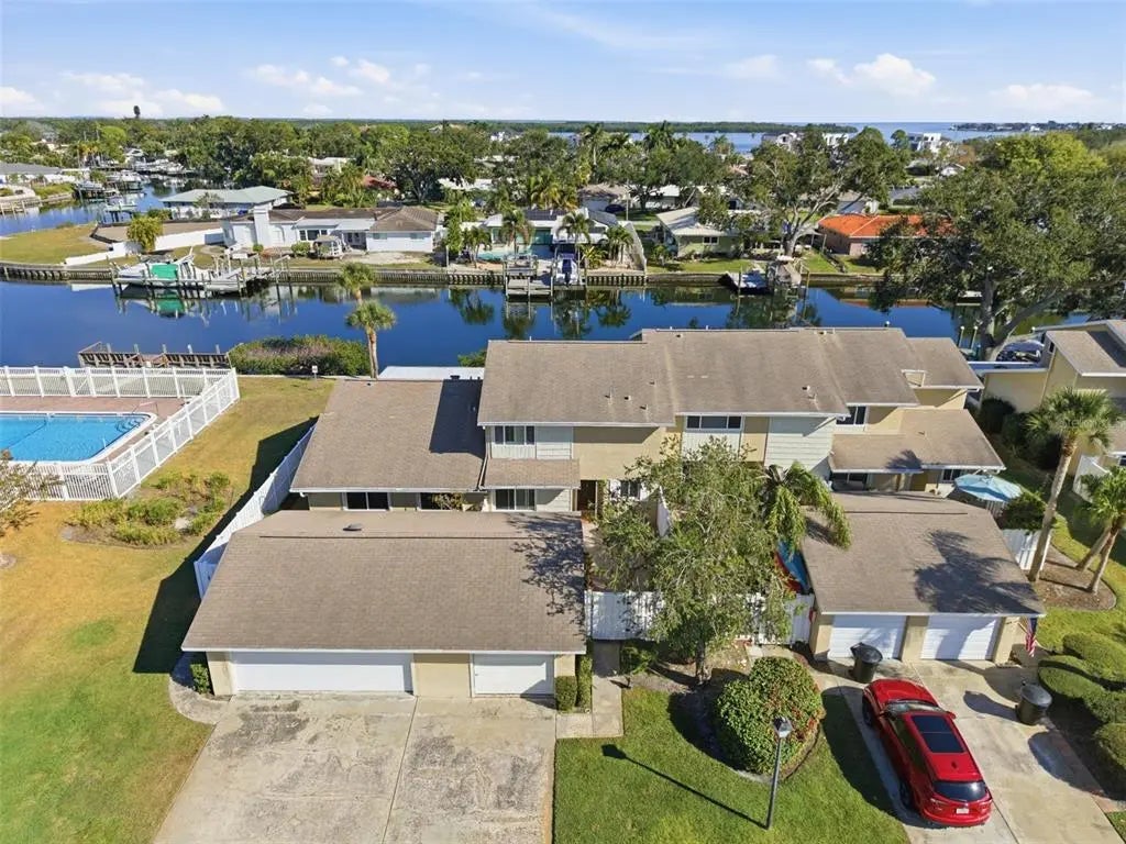 6397 Cape Hatteras Way Ne 3, ST PETERSBURG