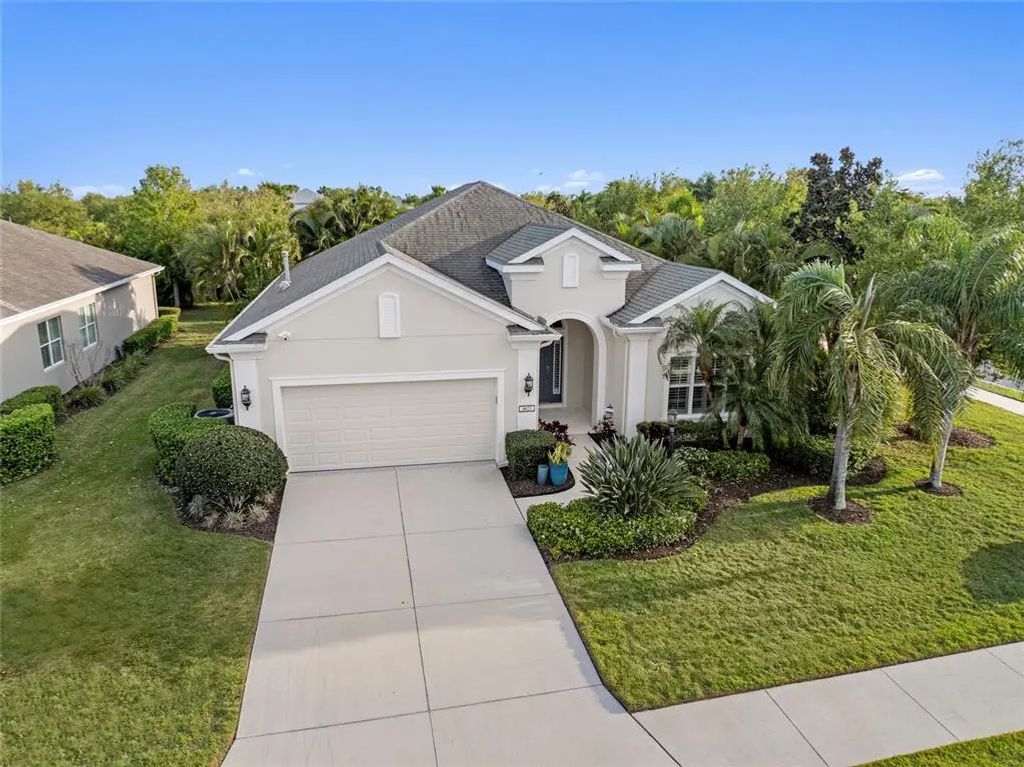 4623 Claremont Park Drive, BRADENTON