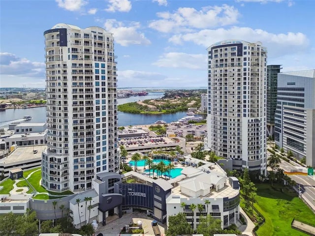 1209 E Cumberland Avenue 1502, TAMPA