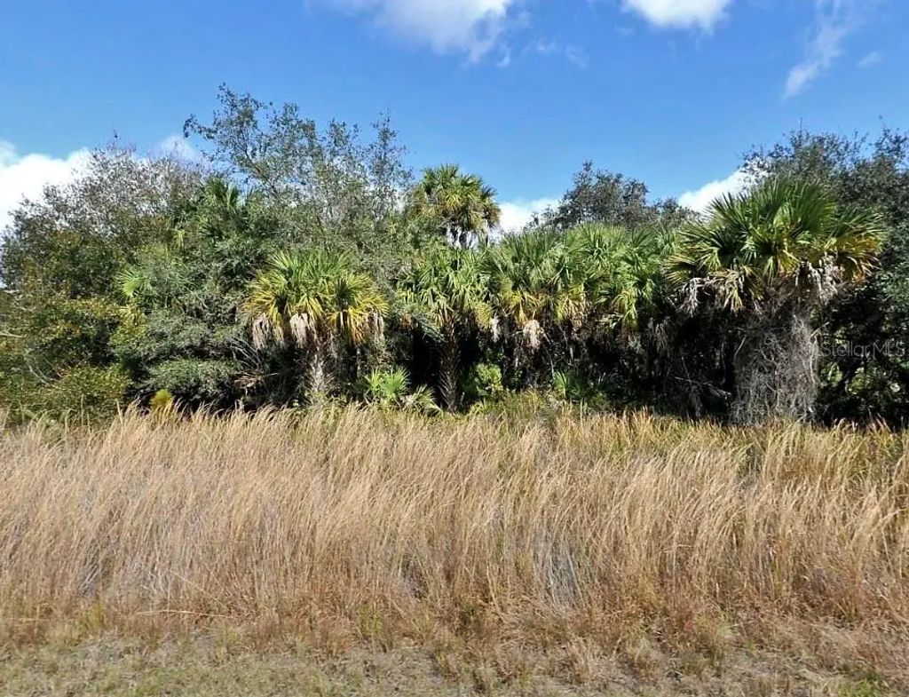 Grover Circle, NORTH PORT
