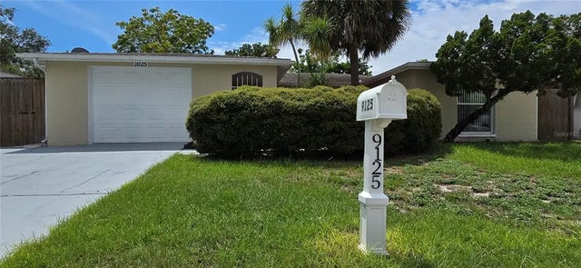 9125 Lunar Lane, PORT RICHEY