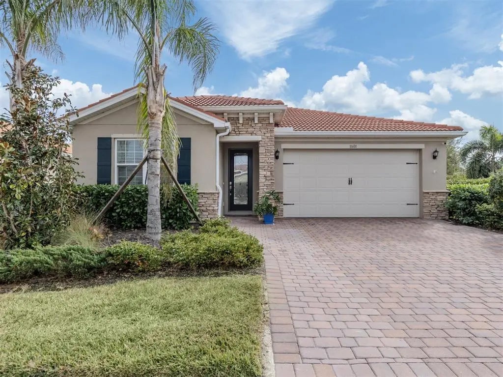 Photo of Listing #N6136322