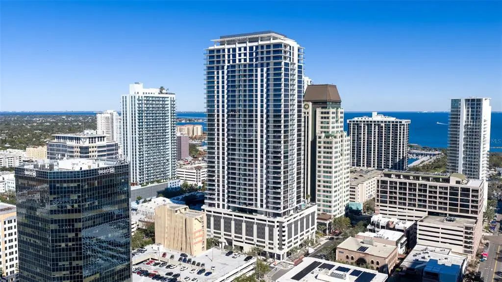 275 1st Avenue S 3003, ST. PETERSBURG