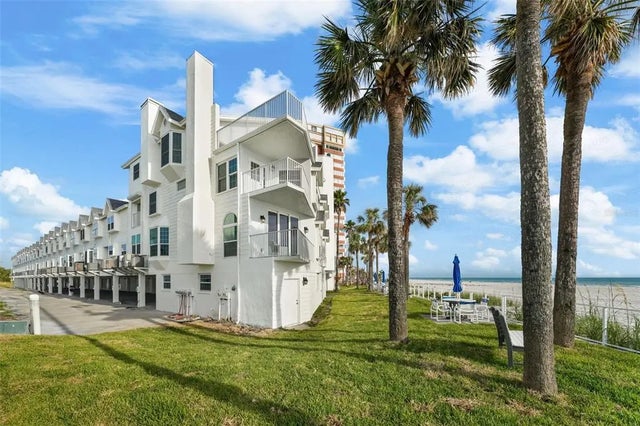 17960 Gulf Boulevard 225, REDINGTON SHORES