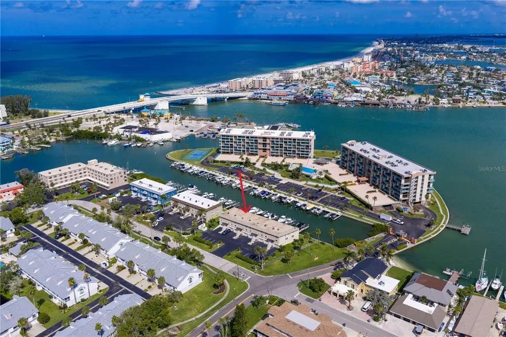 12586 Capri Circle N, TREASURE ISLAND