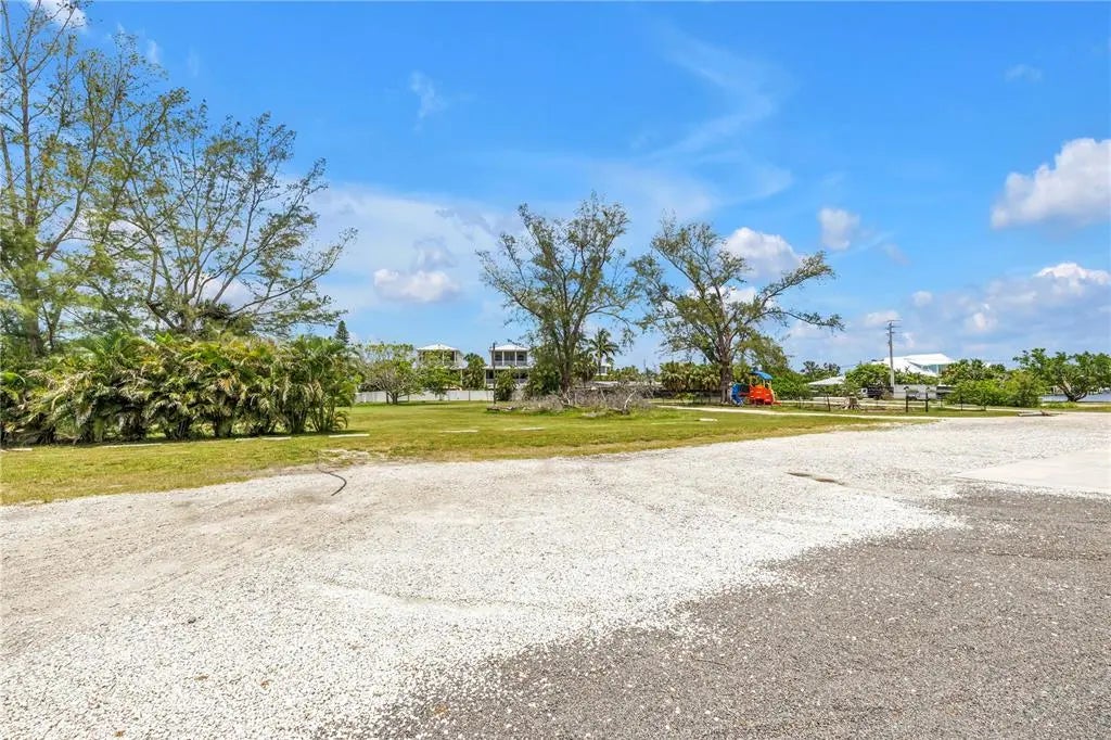 Gulf Shores Realty: 11 2308ec04f7749161e95e136907371417 l