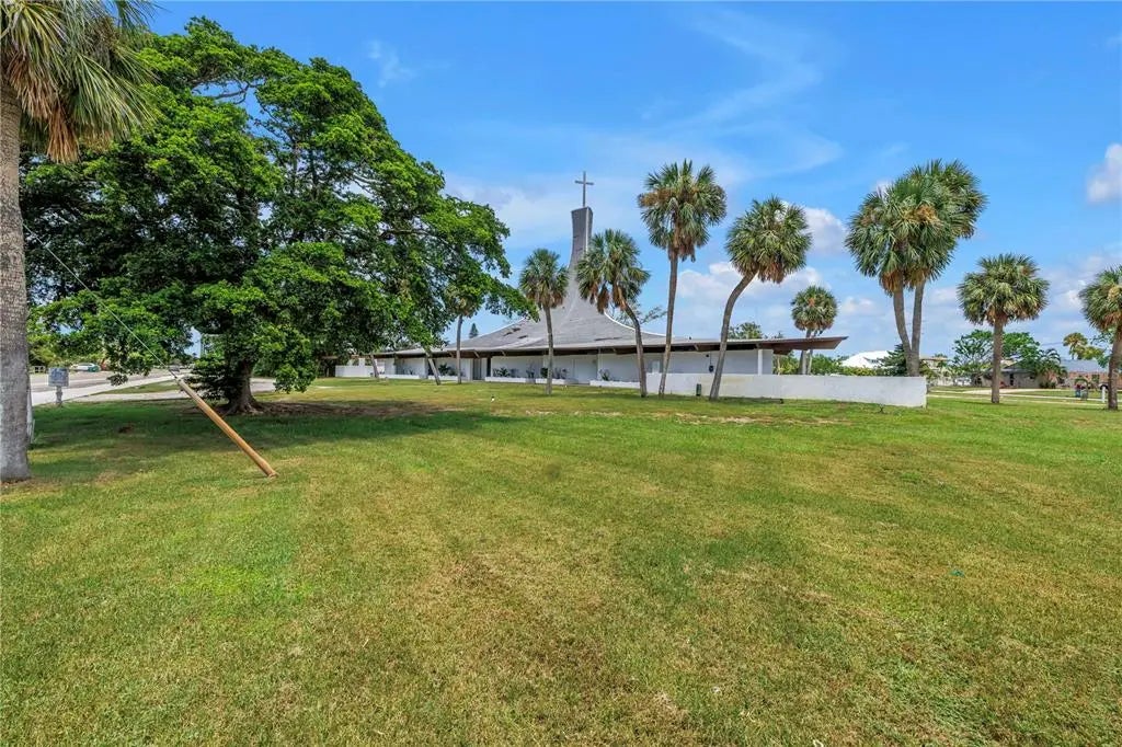 Gulf Shores Realty: 3 7ce8c21557e5a510c128fbfa2c51e016 l