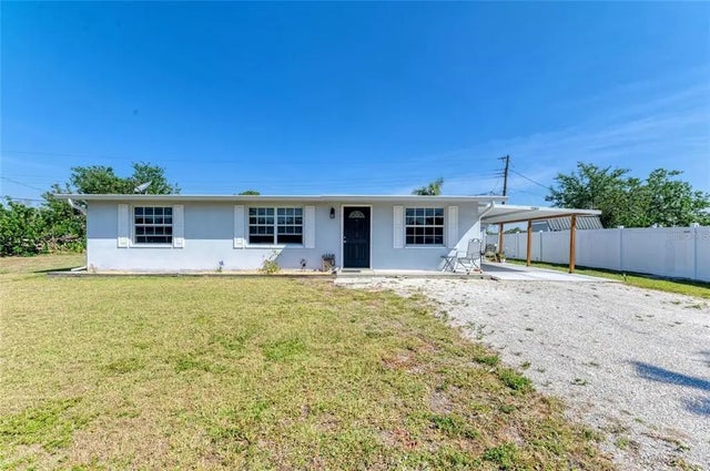 1160 Sharlo Circle, ENGLEWOOD