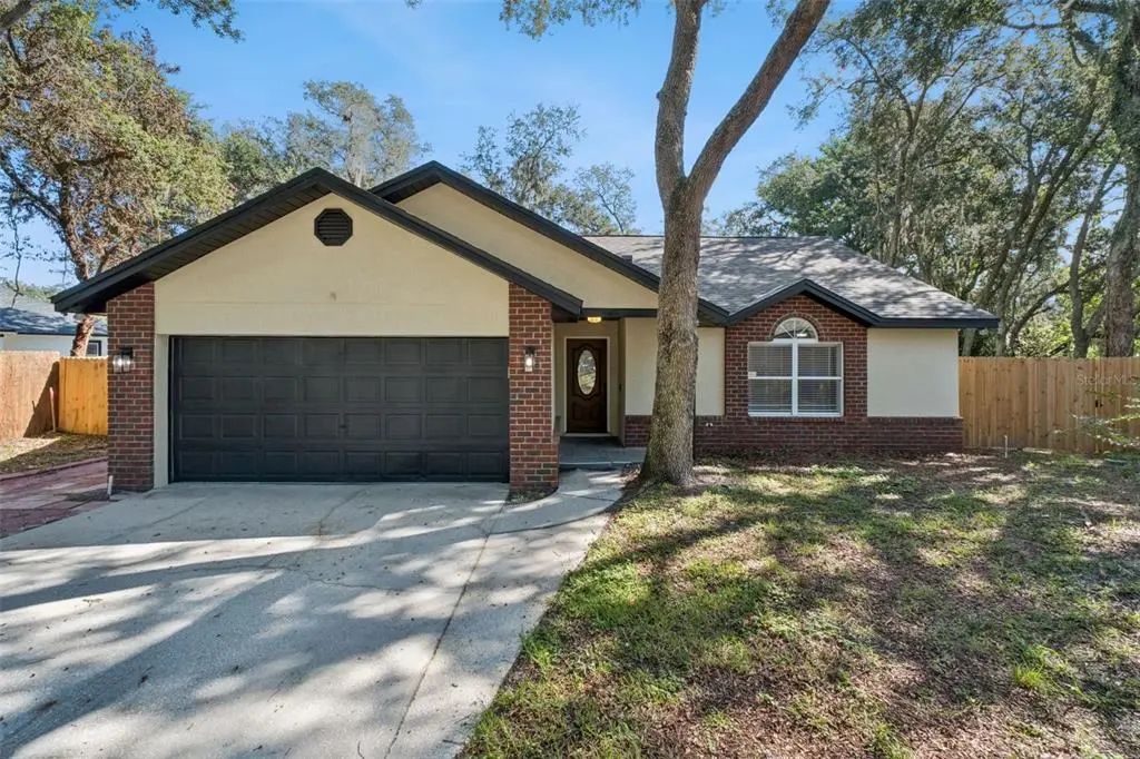 564 Chula Woods Court, CHULUOTA