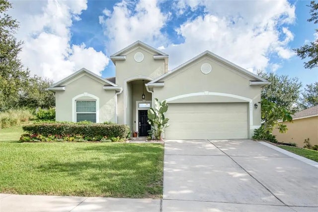 1111 Spruce Ridge Court, MINNEOLA