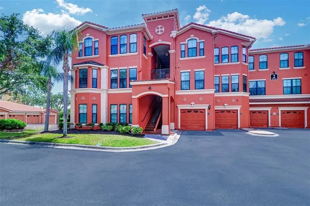 2713 Via Murano 214, CLEARWATER