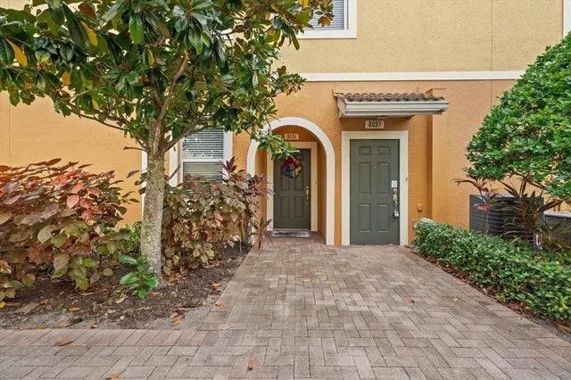 8031 Limestone Lane 16-106, SARASOTA