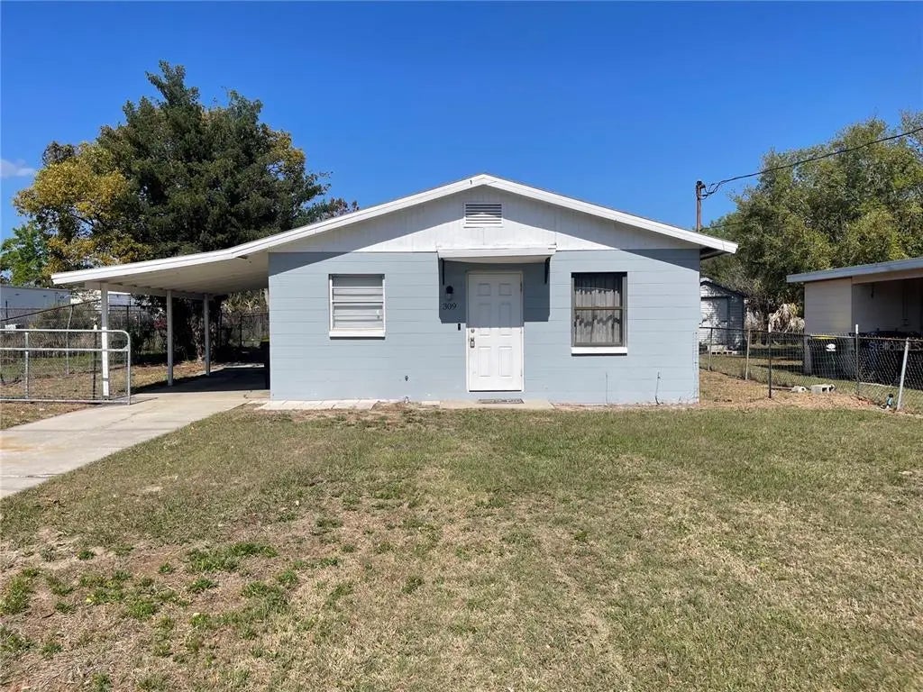 309 Center Street, AUBURNDALE