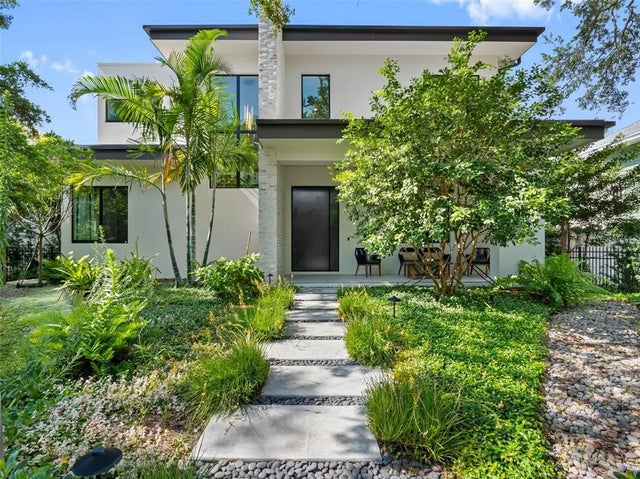 526 16th Avenue Ne, ST PETERSBURG