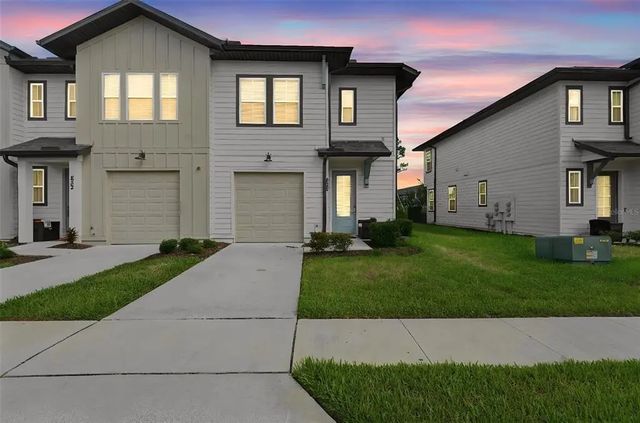 828 Longboat Drive, DAVENPORT