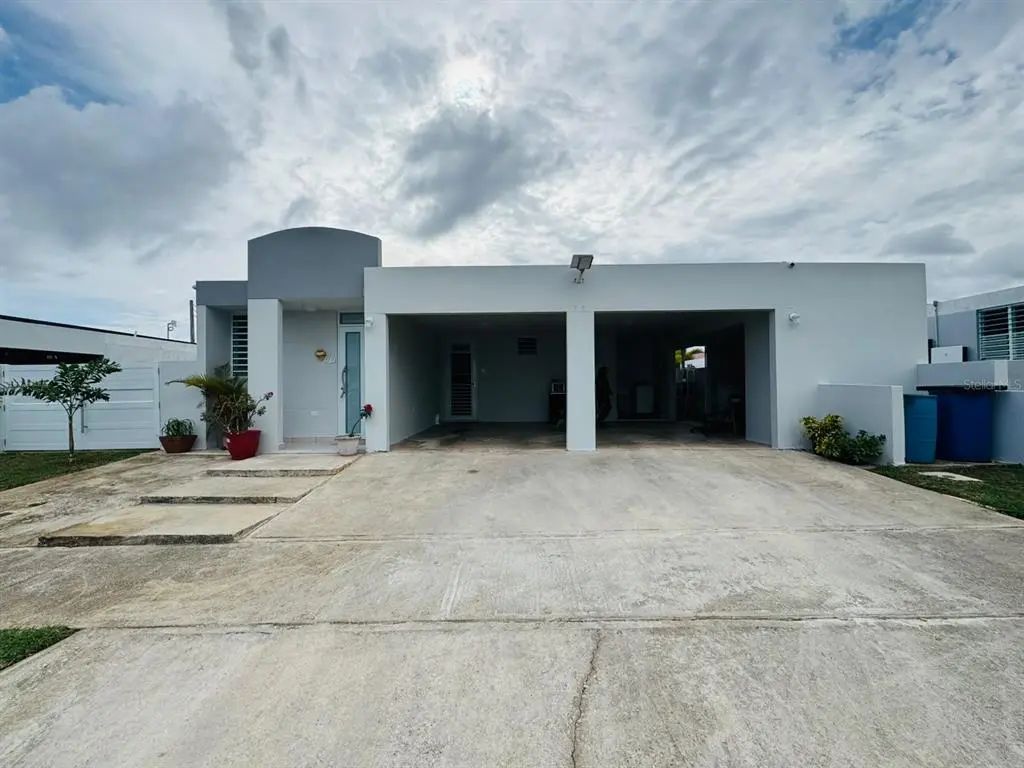 14 14 R13, ARROYO