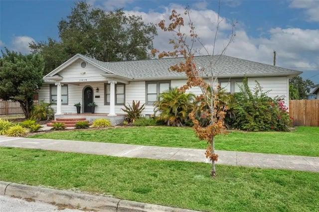 1919 W Carmen Street, TAMPA