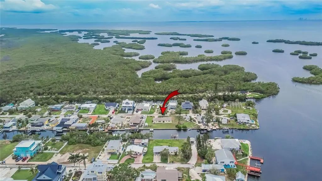 814 Seabreeze Drive, RUSKIN