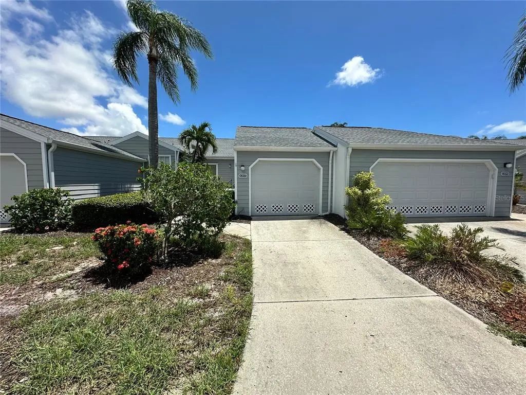 1207 Spoonbill Landings Circle, BRADENTON