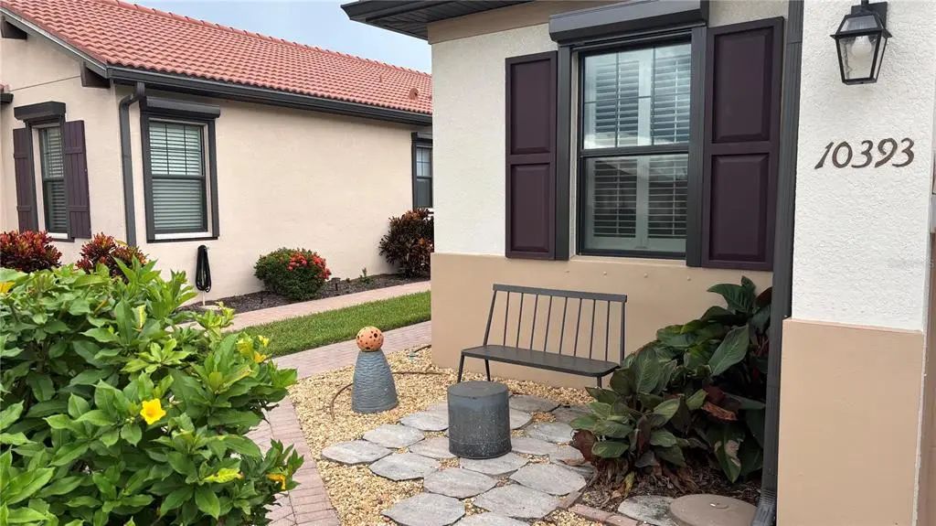 10393 Crooked Creek Drive, VENICE
