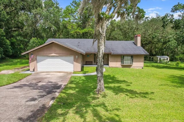 916 Whiteway Drive, BROOKSVILLE