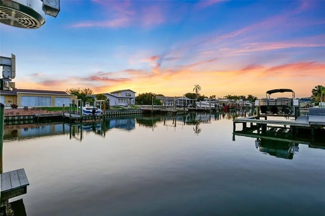 3912 Doral Drive, TAMPA