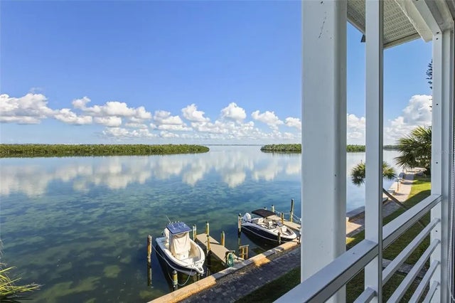 4420 Exeter Drive 303, LONGBOAT KEY