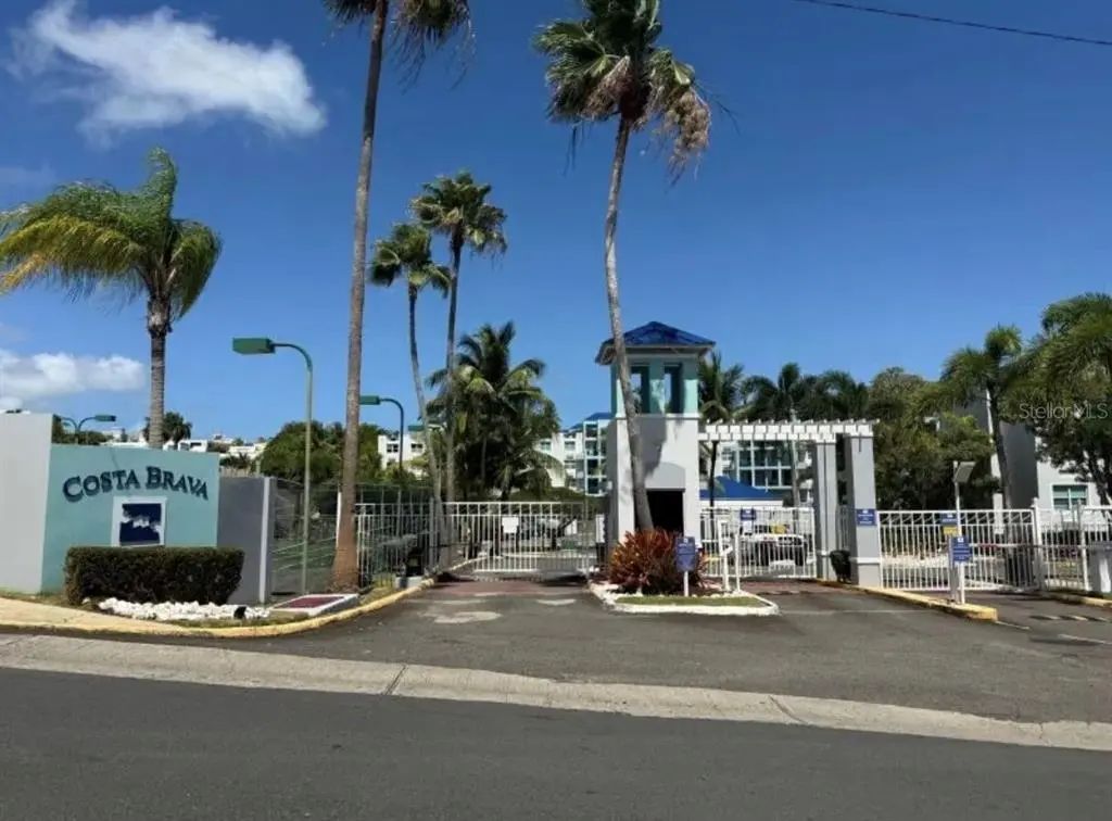 Colonia Santa Maria Costa Brava Condominium 8-401, CEIBA