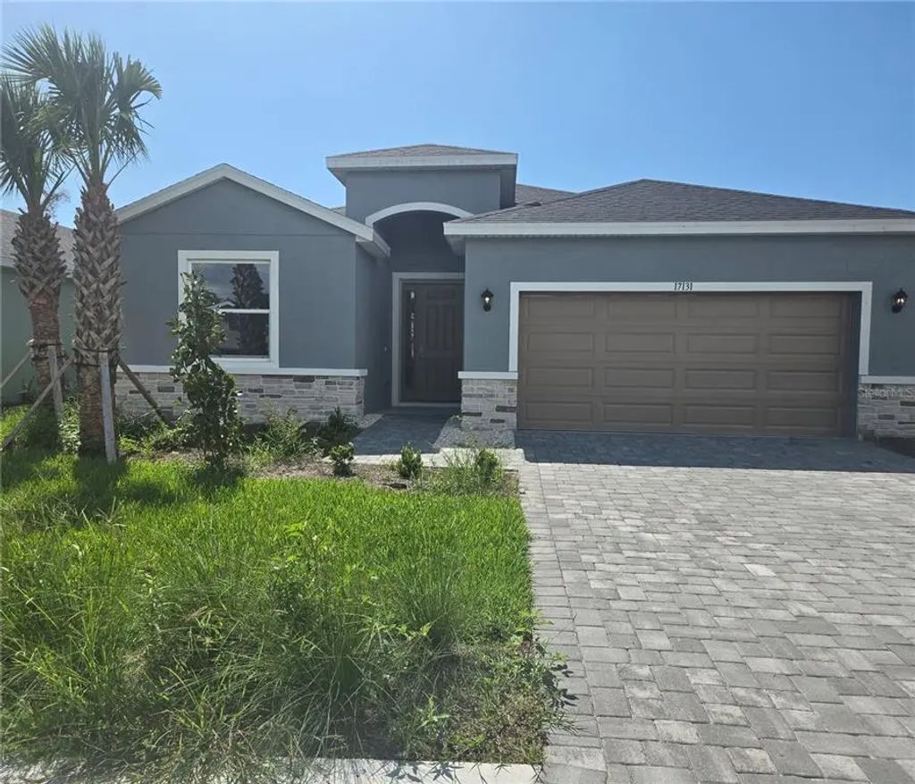 17131 James Trail, PARRISH