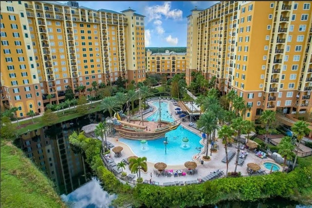 8100 Poinciana Boulevard 2114, ORLANDO