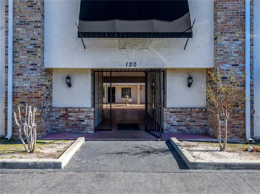 120 S Church Avenue 209, TAMPA