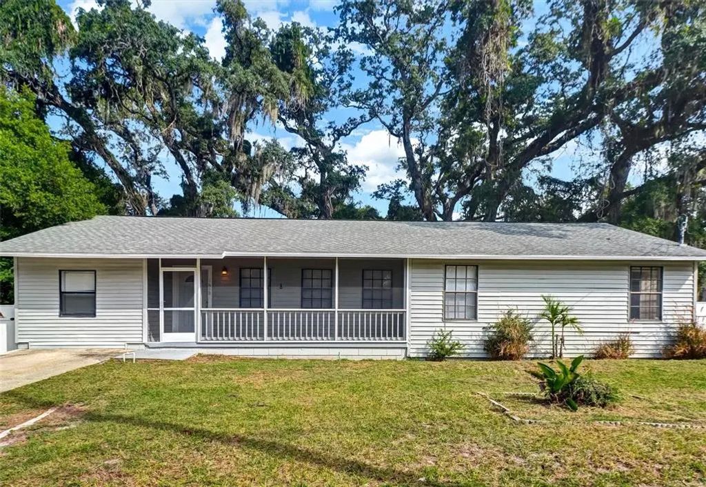 1612 E North Bay Street, TAMPA